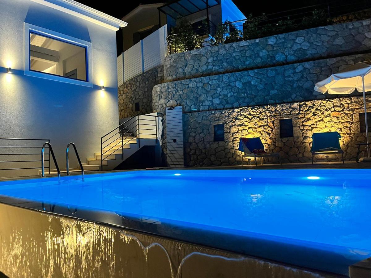Katerina'S Village อาโยส นิกีตัส ภายนอก รูปภาพ