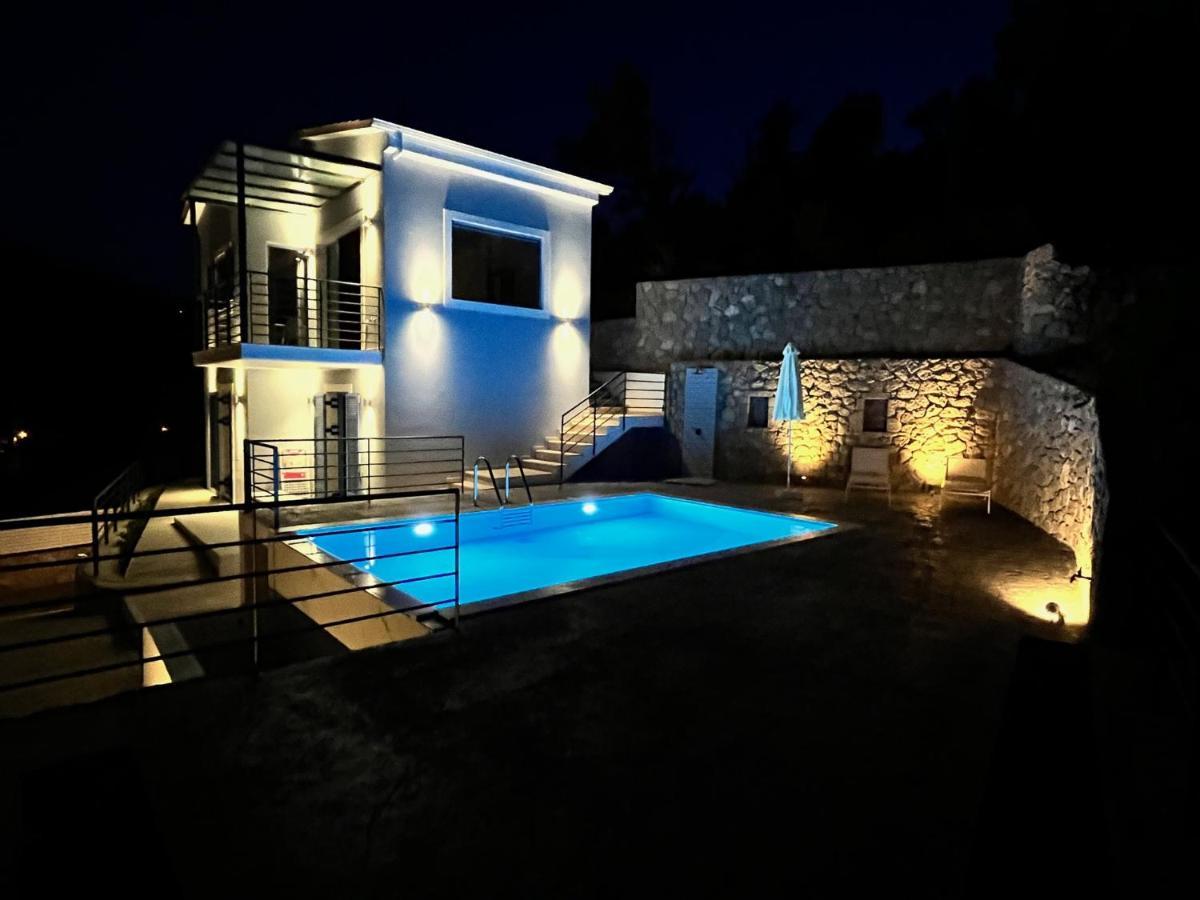 Katerina'S Village อาโยส นิกีตัส ภายนอก รูปภาพ