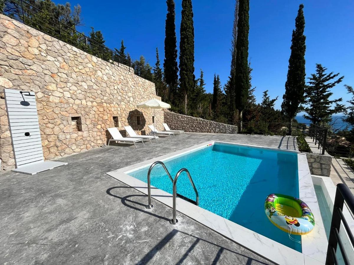 Katerina'S Village อาโยส นิกีตัส ภายนอก รูปภาพ